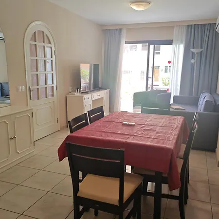 Club Excelsior Ii Appartement